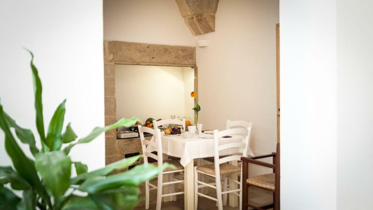 B&B Donnantonietta - Nobile Dimora 米威诺底莱切 外观 照片